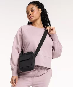 Women's FLX Embrace French Terry Crewneck Sweatshirt